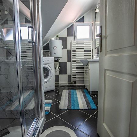סובוטיקה Garden Apartment מראה חיצוני תמונה